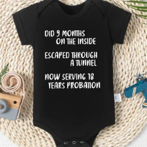 Baby jumpsuit "9 months inside"